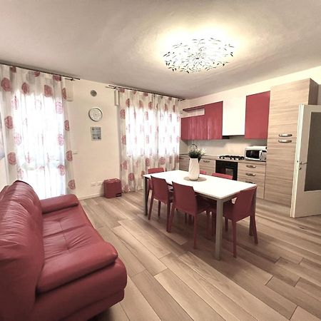 Quadrilocale E Mansarde Bafile241 - Adria Holiday Jesolo - Family Apartments Екстер'єр фото